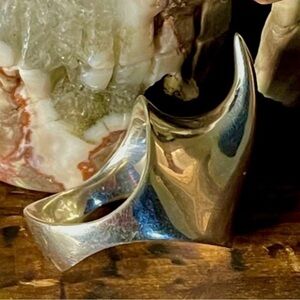 Heavy 1980s Richard Erker Sterling Silver infamous Claw Ring